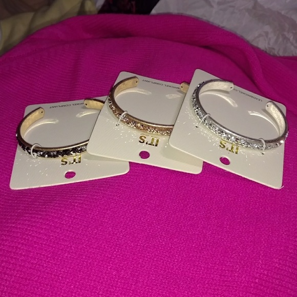 💕⭐☀️Glitter cuff bracelets/ New Boutique! - Picture 3 of 7